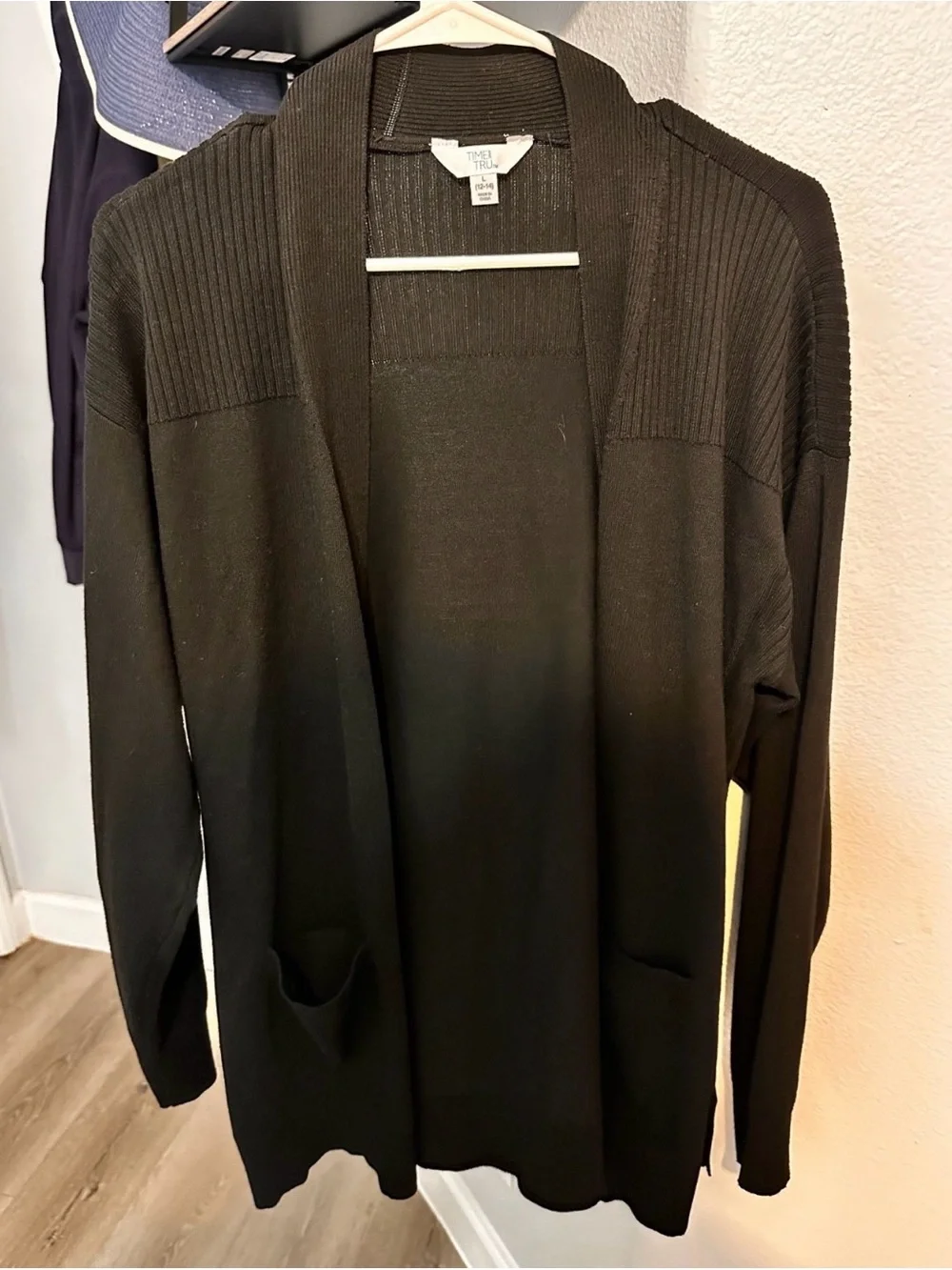 Black Open Front Rib-Shoulder Cardigan - Picture 1 of 5